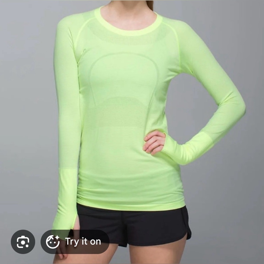 Lululemon athletica Swiftly Tech Long Sleeve Crew Shirt (waist length)